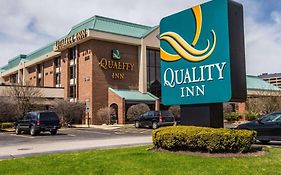 Quality Inn in Schaumburg Il